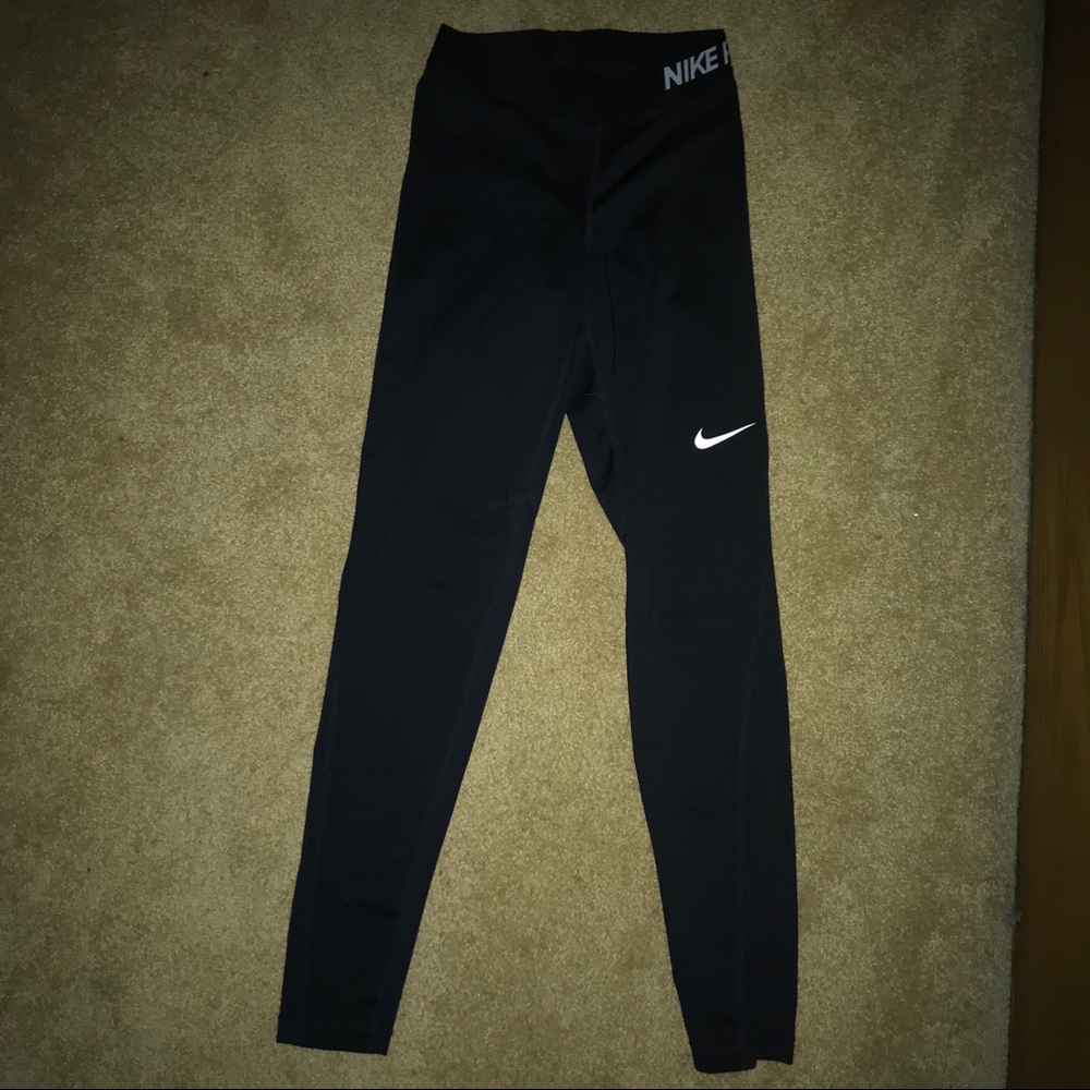 XS Nike Women’s Pro Cool Tights
